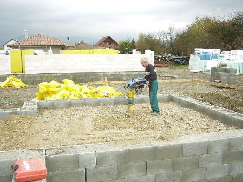 Hrubá stavba rodinného domu Teplička nad Vahom