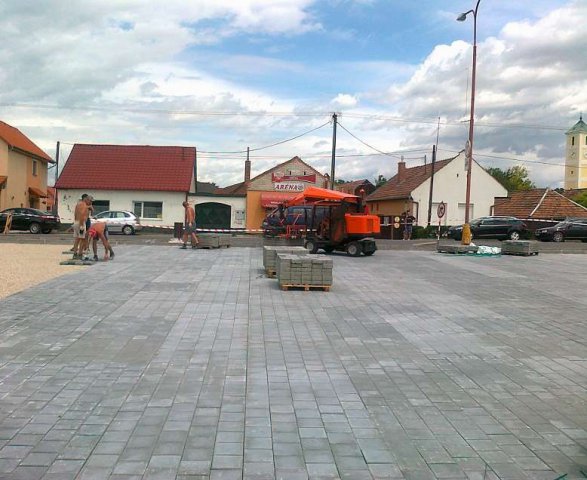 Regenerácia sídla v M.Č. Bratislava – Rusovce	