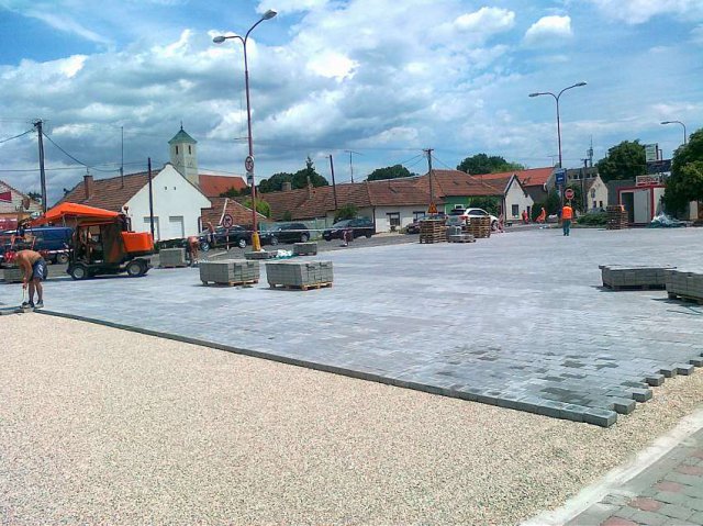 Regenerácia sídla v M.Č. Bratislava – Rusovce	